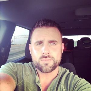 Meet your Posher, Jonathan